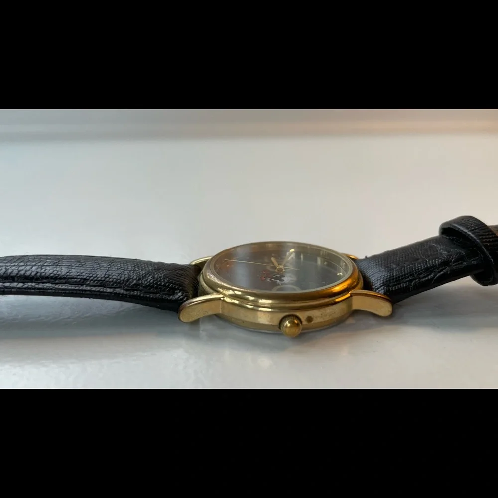 The Disney Catalog, 2000 Wrist Watch, Mickey‎ Mouse
